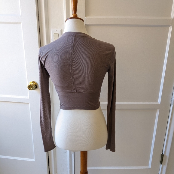 Lululemon Better Best Long Sleeve size 4 - Picture 5 of 10